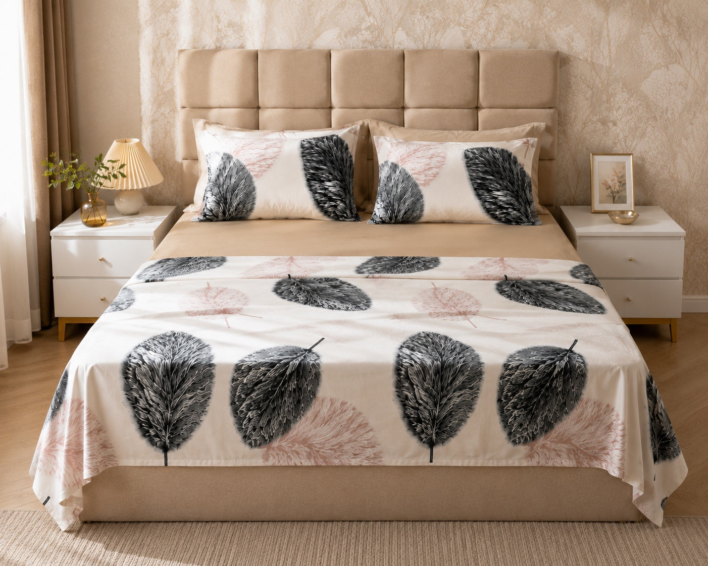 Draps 6 pièces motif feuilles rose et noir - vue de face